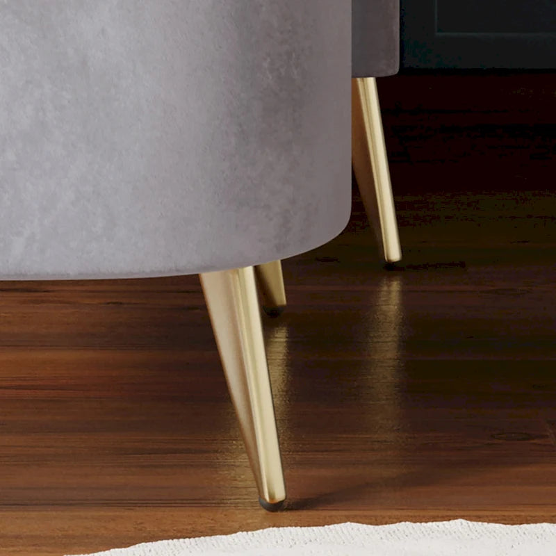 Poltrona Accent in Velluto a Botte Rotonda con Pouf