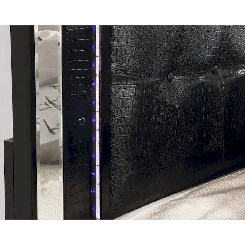 Letto imbottito moderno con pannello trapuntato a LED
