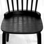 Set di sedie da pranzo con schienale a fusi in legno massello e gambe in legno curvato, nero