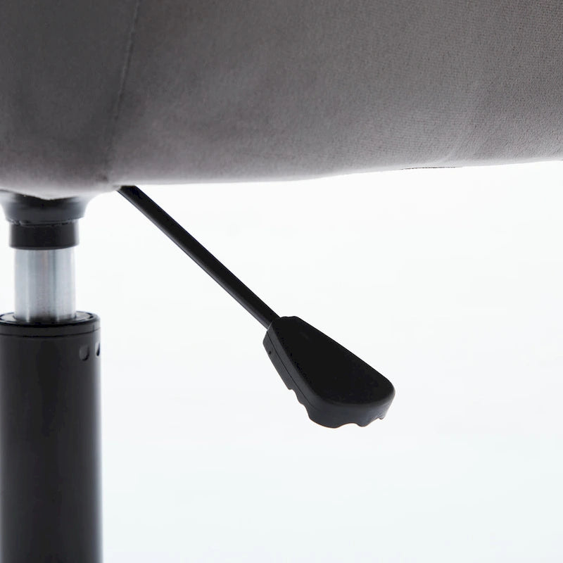 Sedia da ufficio in velluto con sedile ampio e base girevole